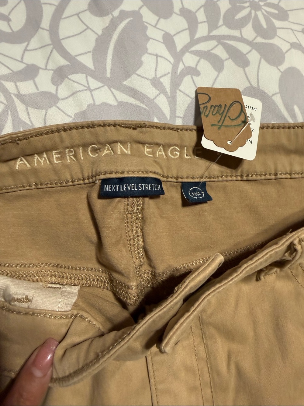 American Eagle Outfitters Straight Leg Jeans in Beige - Picture 3 of 5